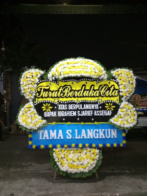 Papan Bunga Duka di Kadu